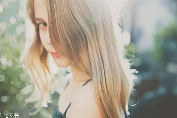 清潔面膜可以放冰箱嗎 清潔面膜最佳保存環(huán)境 清潔面膜可以放冰箱嗎 清潔面膜最佳保存環(huán)境