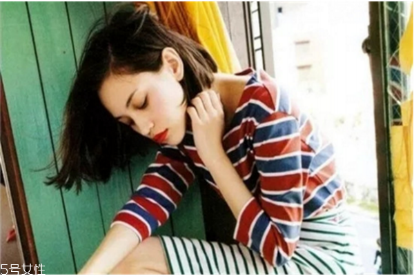 清潔面膜可以放冰箱嗎 清潔面膜最佳保存環(huán)境 清潔面膜可以放冰箱嗎 清潔面膜最佳保存環(huán)境