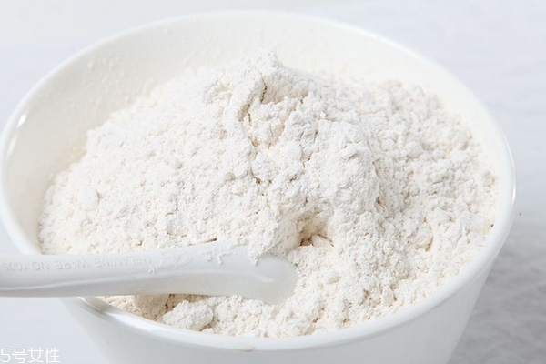 面粉是小麥粉嗎 它們之間有區(qū)別 面粉是小麥粉嗎 它們之間有區(qū)別