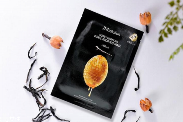 jm蜂膠面膜會(huì)過(guò)敏嗎 一秒安撫就是它