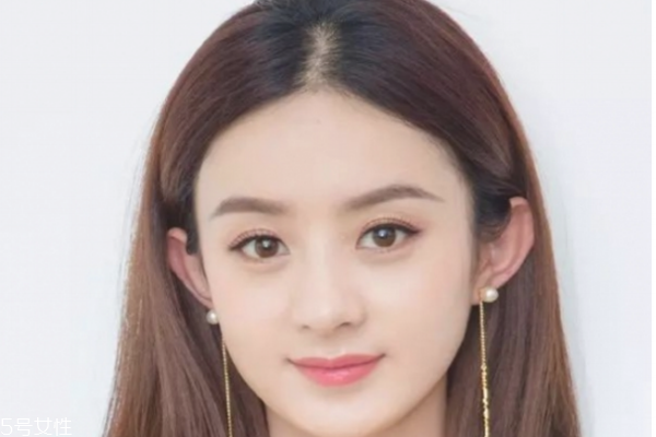 簡(jiǎn)單裸妝淡妝怎么畫(huà) 裸妝眼影的畫(huà)法