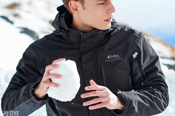 沖鋒衣為什么不能機(jī)洗 對(duì)涂層有影響 沖鋒衣為什么不能機(jī)洗 對(duì)涂層有影響