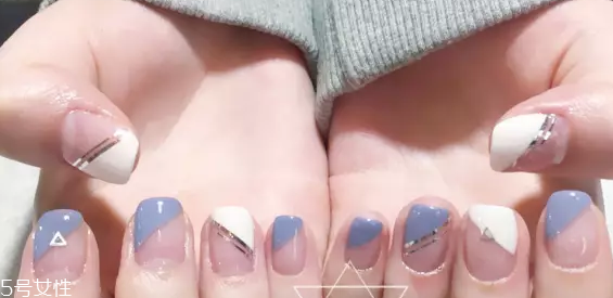 簡約精致美甲圖片 5款內涵美甲送給小仙女 簡約精致美甲圖片 5款內涵美甲送給小仙女