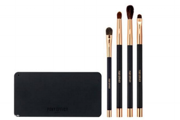 眼影盒里刷怎么用 基礎眼影刷使用方法