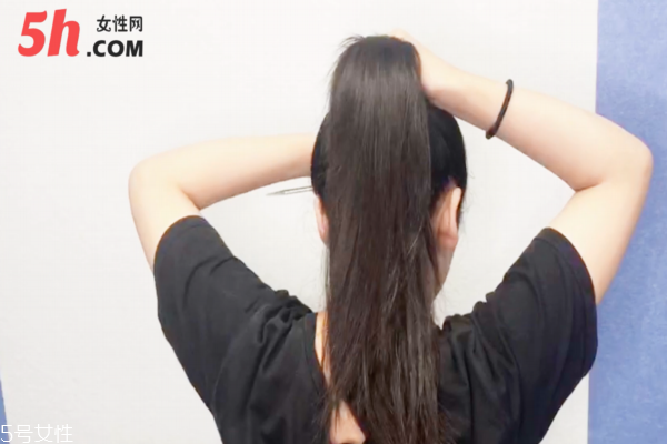 自己怎么扎丸子頭 自己怎么扎丸子頭