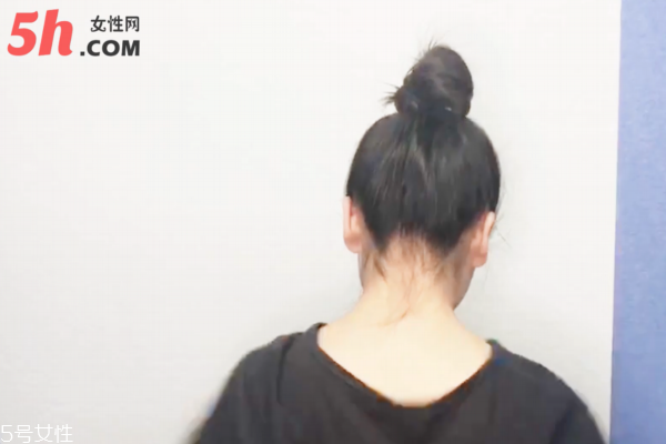 自己怎么扎丸子頭 自己怎么扎丸子頭