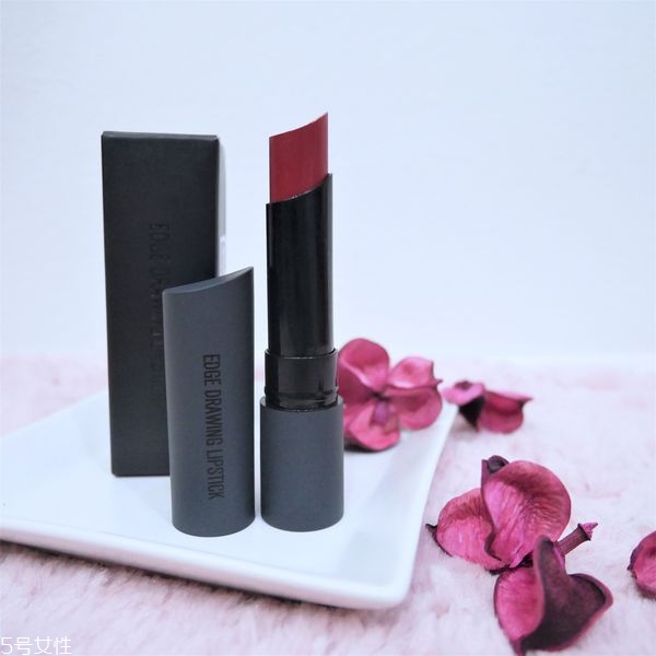 水潤口紅哪個牌子好 5款水潤型口紅遠(yuǎn)離干唇