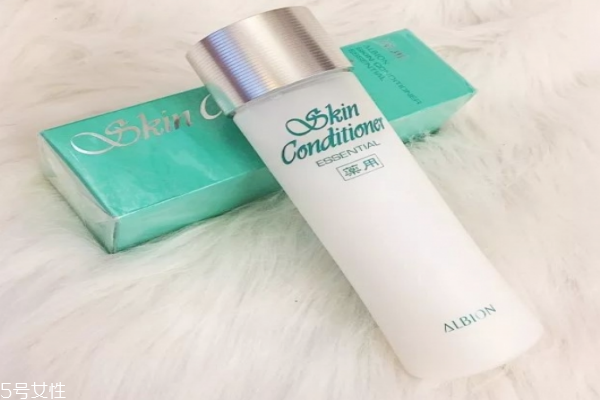 痘痘肌適合用什么護(hù)膚品 這五個(gè)口碑超好 痘痘肌適合用什么護(hù)膚品 這五個(gè)口碑超好