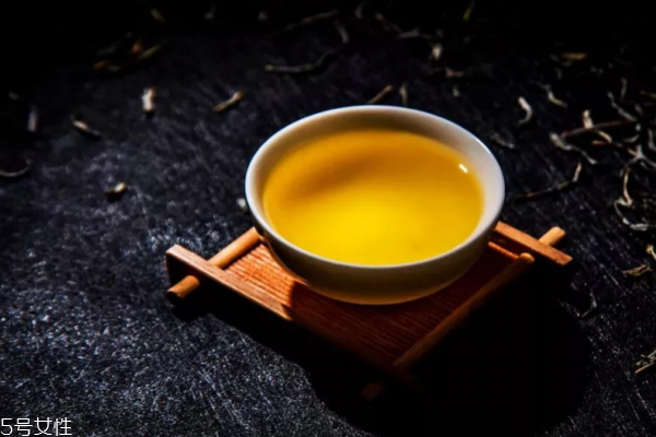 冬季養(yǎng)生起床后的黃金時(shí)間段應(yīng)該怎么做 冬季養(yǎng)生起床后的黃金時(shí)間段應(yīng)該怎么做