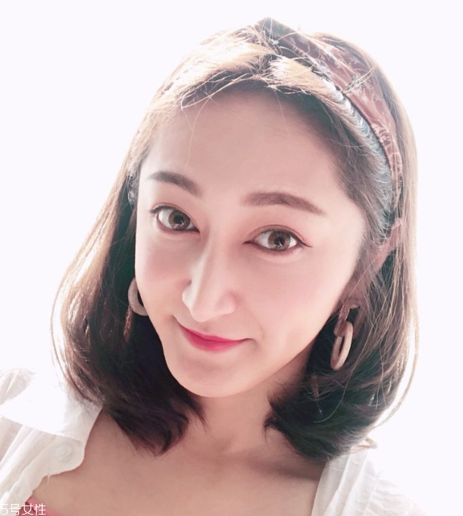 中長發(fā)怎么打理好看 5個中長發(fā)打理小技巧 中長發(fā)怎么打理好看 5個中長發(fā)打理小技巧