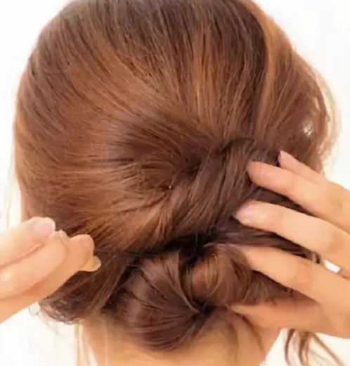 中長發(fā)怎么打理好看 5個中長發(fā)打理小技巧 中長發(fā)怎么打理好看 5個中長發(fā)打理小技巧