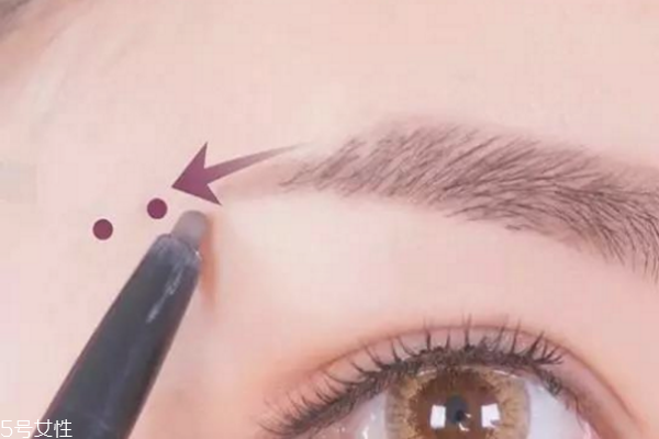 秋天畫什么眉毛好看 眉毛畫法教程 秋天畫什么眉毛好看 眉毛畫法教程