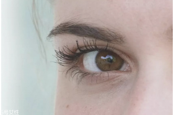 怎么樣讓睫毛變長(zhǎng) 使睫毛增長(zhǎng)的有效方法 怎么樣讓睫毛變長(zhǎng) 使睫毛增長(zhǎng)的有效方法