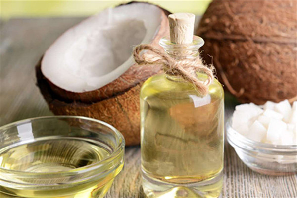 椰子油可以直接涂臉嗎 6大椰子油錯誤用法 椰子油可以直接涂臉嗎 6大椰子油錯誤用法