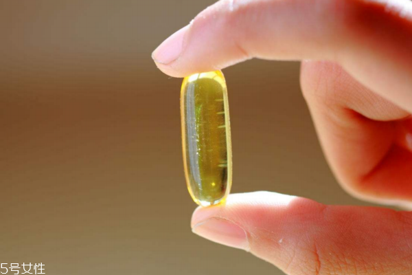 營養(yǎng)師教你健康吃對魚肝油、魚油