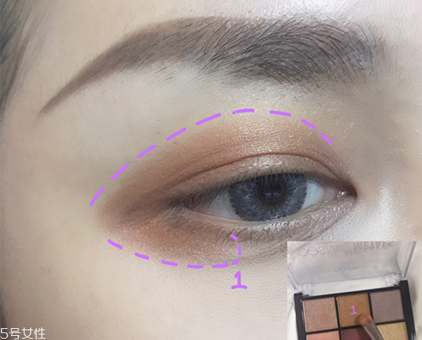 最新韓式妝容畫(huà)法圖解 秋冬暖棕約會(huì)妝容 最新韓式妝容畫(huà)法圖解 秋冬暖棕約會(huì)妝容