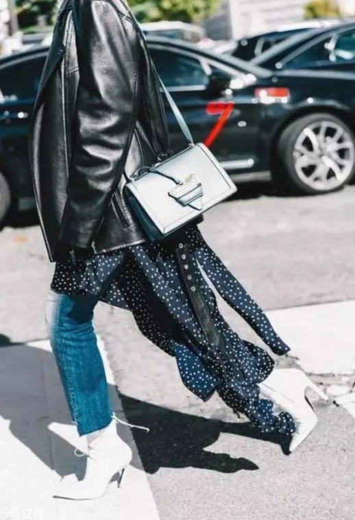 秋冬女生皮衣怎么穿好看 女生皮衣秋冬穿搭 秋冬女生皮衣怎么穿好看 女生皮衣秋冬穿搭