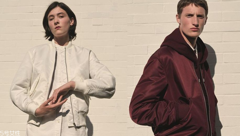 飛行外套怎么搭配 4個(gè)穿搭技巧大解析