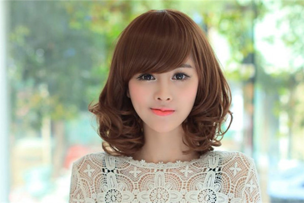 蓬松高劉海編發(fā)教程 8種風格搭配 蓬松高劉海編發(fā)教程 8種風格搭配