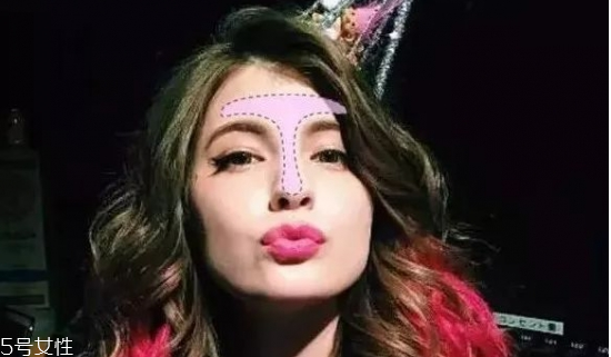 怎么畫眉毛顯臉小 pony示范圓臉眉毛畫法 怎么畫眉毛顯臉小 pony示范圓臉眉毛畫法