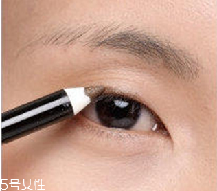 丹鳳眼怎么畫(huà)眼妝 丹鳳眼化妝教程 丹鳳眼怎么畫(huà)眼妝 丹鳳眼化妝教程