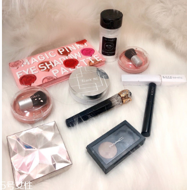 日雜秋冬妝容怎么畫 日雜妝容的要點 日雜秋冬妝容怎么畫 日雜妝容的要點