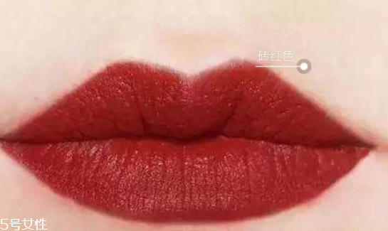 皮膚偏黃偏黑適合什么顏色口紅 皮膚偏黃偏黑口紅顏色 皮膚偏黃偏黑適合什么顏色口紅 皮膚偏黃偏黑口紅顏色