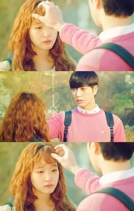 長卷發(fā)怎樣扎好看圖解 女生好看中長卷發(fā)圖片 長卷發(fā)怎樣扎好看圖解 女生好看中長卷發(fā)圖片