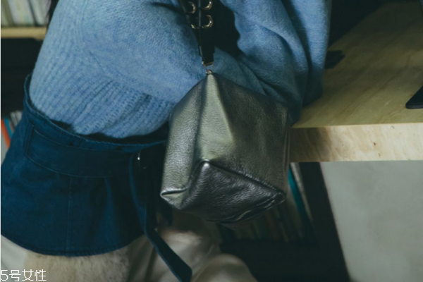 馬海毛毛衣怎么搭配好看 3招激瘦10kg 馬海毛毛衣怎么搭配好看 3招激瘦10kg