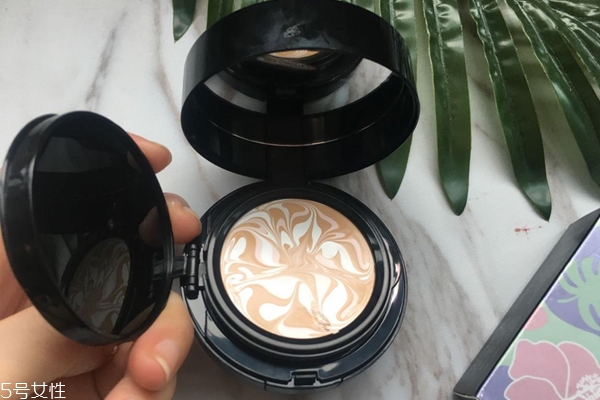 瓷肌氣墊cc霜怎么樣 國貨里的三好學(xué)生 瓷肌氣墊cc霜怎么樣 國貨里的三好學(xué)生