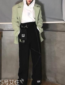 西裝外套怎么搭配女 4種混搭穿法 西裝外套怎么搭配女 4種混搭穿法