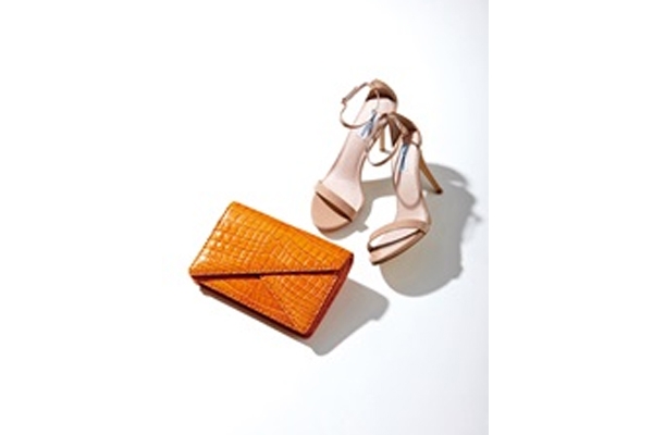 亮色西裝外套搭配方法 3招提高你的辨識度 亮色西裝外套搭配方法 3招提高你的辨識度