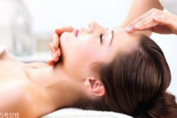 這些習慣會讓你毀容，你中招了嗎