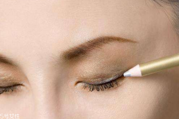 各種眼線畫法大集合，總有一種適合你