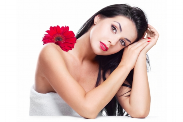 皮膚突然癢起來有紅點(diǎn)是怎么回事 過敏現(xiàn)象要小心 皮膚突然癢起來有紅點(diǎn)是怎么回事 過敏現(xiàn)象要小心