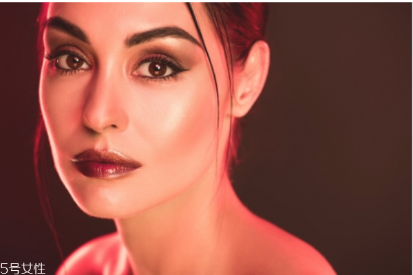 美白身體乳有害嗎 美白身體乳排行榜 美白身體乳有害嗎 美白身體乳排行榜