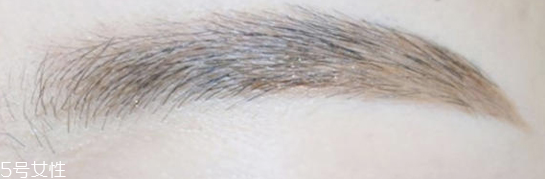 長(zhǎng)臉適合什么眉型 氣質(zhì)細(xì)長(zhǎng)眉毛畫法