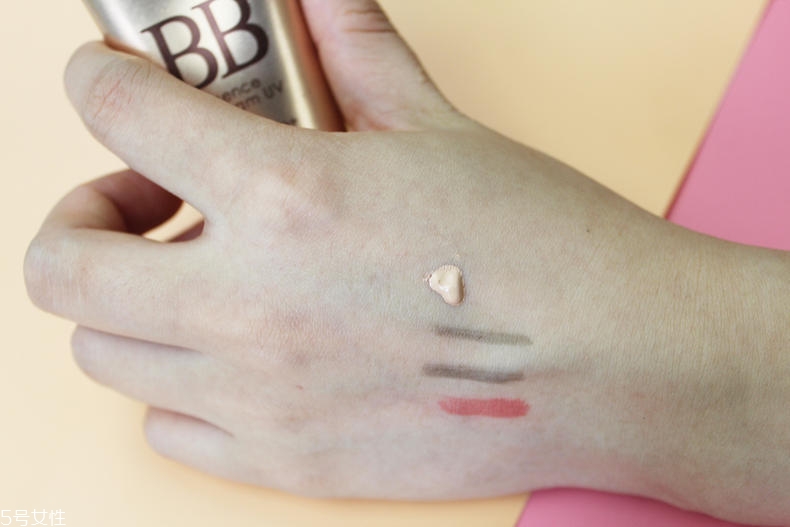 kiss me bb霜保質(zhì)期多久 kiss me bb霜評測 kiss me bb霜保質(zhì)期多久 kiss me bb霜評測