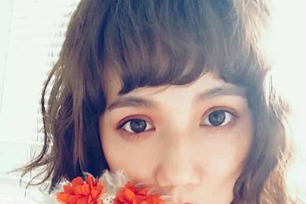 空氣劉海應(yīng)該怎么吹 1分鐘吹出正宗韓妞空氣劉海 空氣劉海應(yīng)該怎么吹 1分鐘吹出正宗韓妞空氣劉海