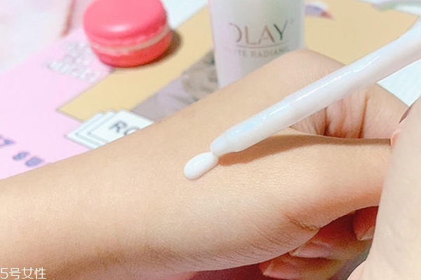 olay光感小白瓶孕婦能用嗎 olay光感小白瓶成分解析 olay光感小白瓶孕婦能用嗎 olay光感小白瓶成分解析