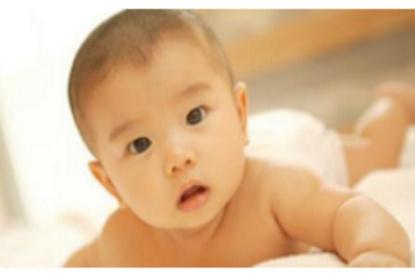 寶寶斗雞眼怎么辦 斗雞眼怎么治療 寶寶斗雞眼怎么辦 斗雞眼怎么治療