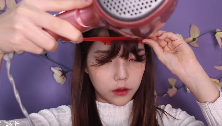 空氣劉海應(yīng)該怎么吹 1分鐘吹出正宗韓妞空氣劉海 空氣劉海應(yīng)該怎么吹 1分鐘吹出正宗韓妞空氣劉海