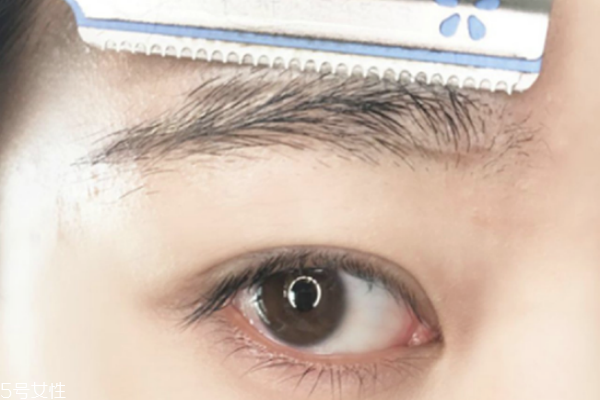 修眉畫眉的技巧圖解 最簡(jiǎn)單的修眉方法