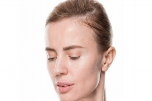 初學(xué)化妝的正確順序步驟 新手化妝誤區(qū)千萬要注意 初學(xué)化妝的正確順序步驟 新手化妝誤區(qū)千萬要注意