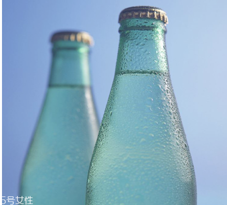 胃不好的人經(jīng)常喝粥能養(yǎng)胃 民間偏方秘方大全 胃不好的人經(jīng)常喝粥能養(yǎng)胃 民間偏方秘方大全