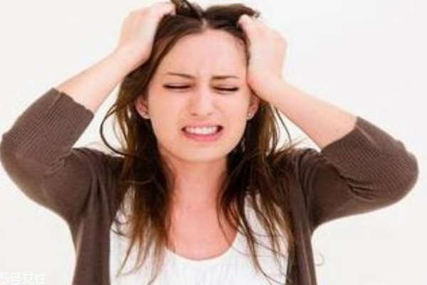 產(chǎn)后脫發(fā)怎么辦 心情是關鍵