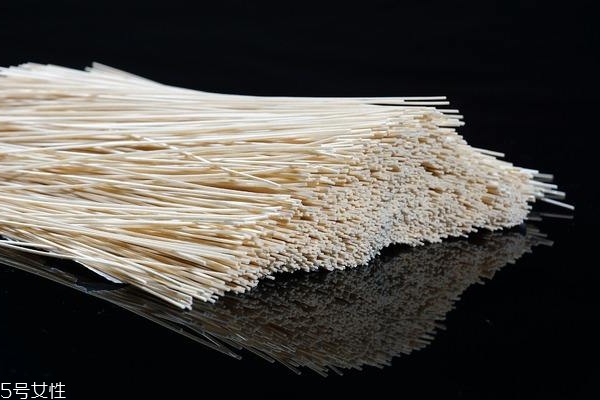 怎么挑選干面條 干面條選購高招 怎么挑選干面條 干面條選購高招