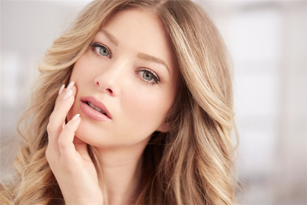 緊致皮膚用什么化妝水好 12款好用的化妝水推薦 緊致皮膚用什么化妝水好 12款好用的化妝水推薦