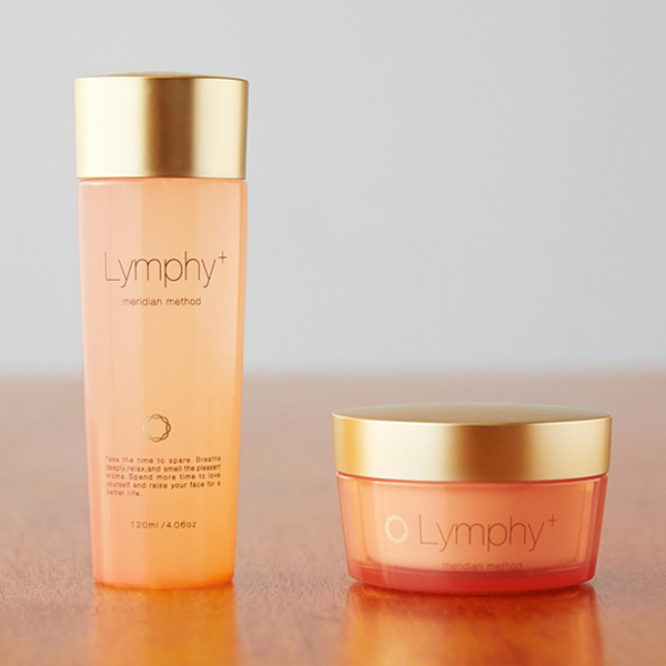 緊致皮膚用什么化妝水好 12款好用的化妝水推薦 緊致皮膚用什么化妝水好 12款好用的化妝水推薦