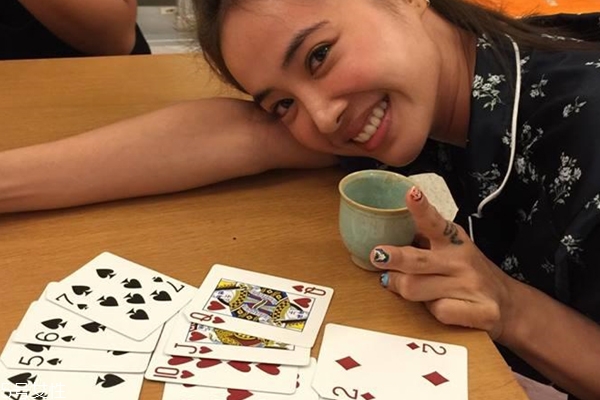 喝什么對皮膚好 4種飲品喝出凍齡肌 喝什么對皮膚好 4種飲品喝出凍齡肌